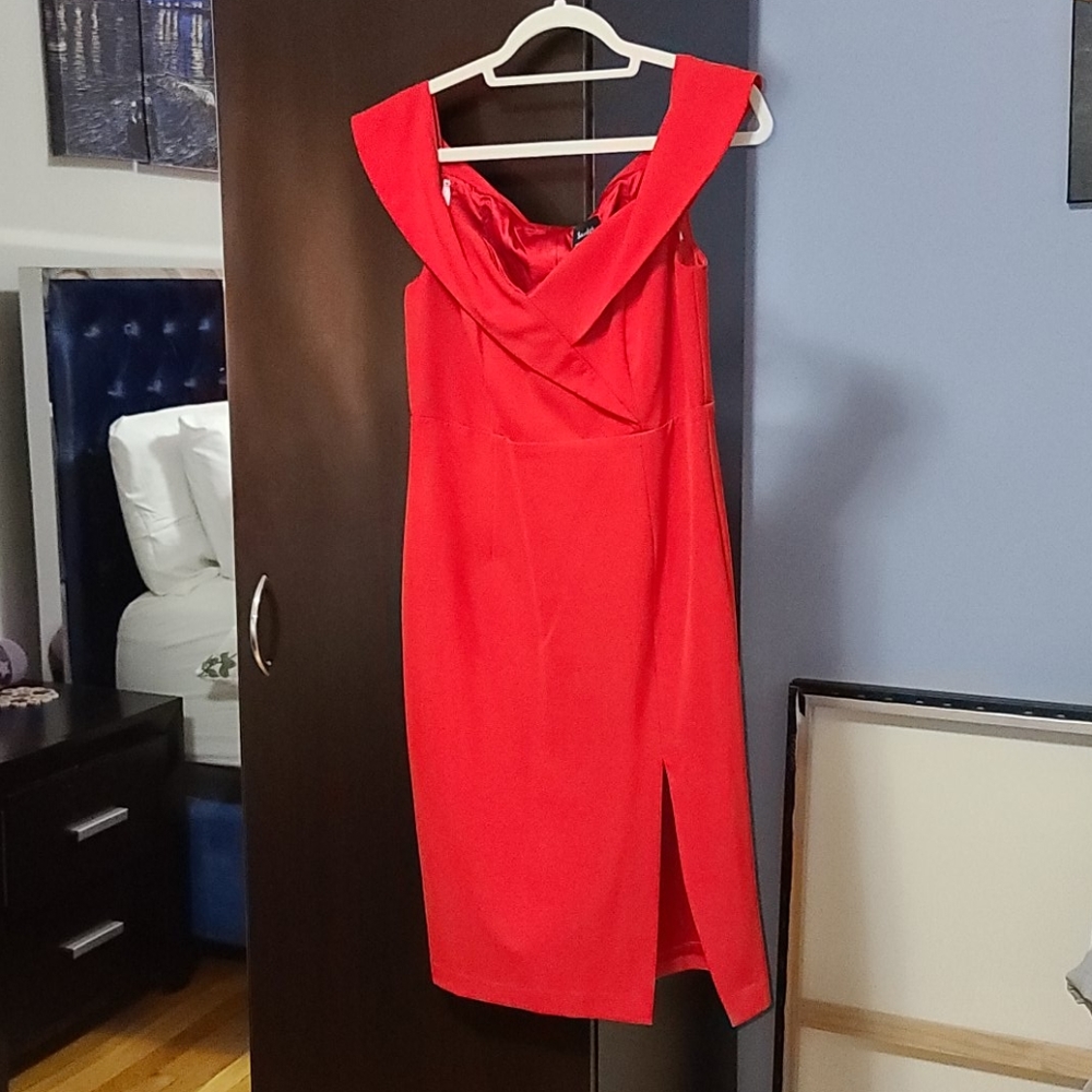Bardot - Strapless Red Dress